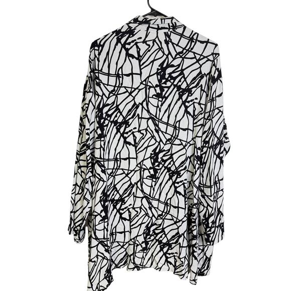 Bryn Walker Rayon Tunic Womens Medium White Abstract Long Sleeve Black Career - Picture 2 of 12